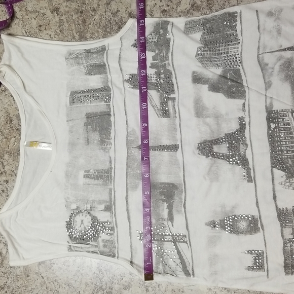 Tank - Picture 3 of 6